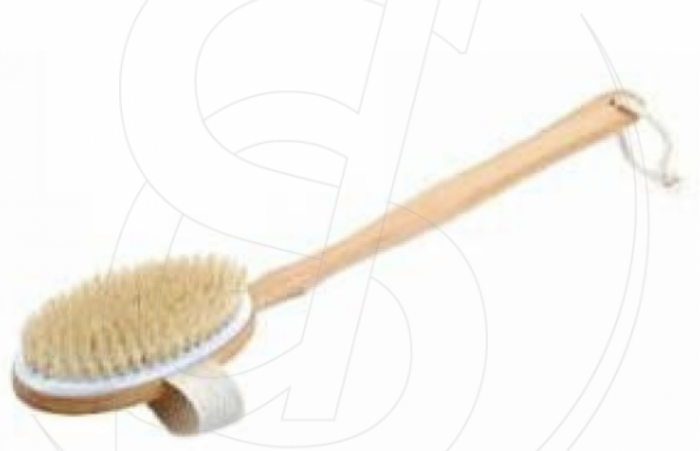 brosse à long manche en bois